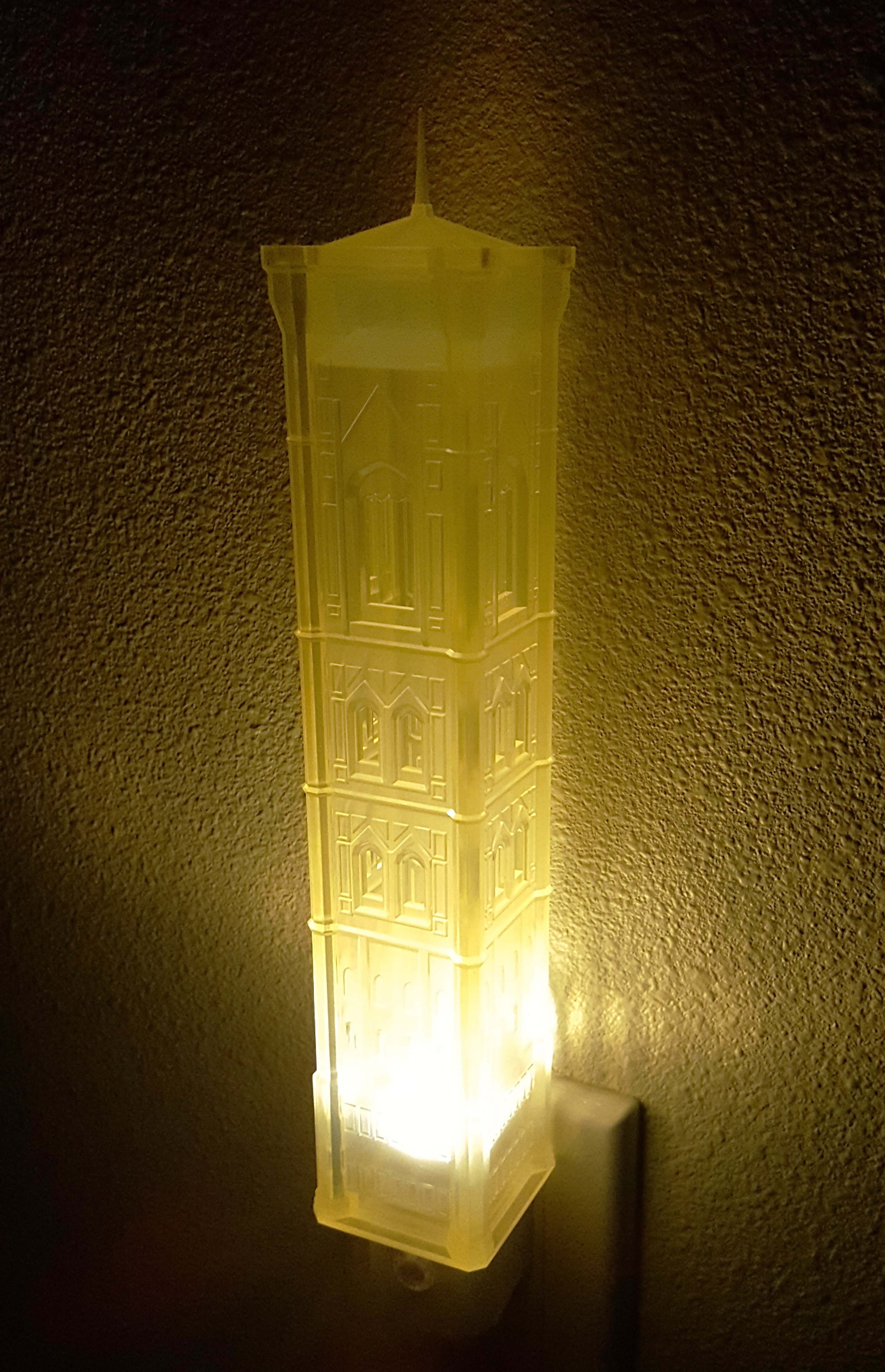 The plugin light shining through the semitransparent Campanile model